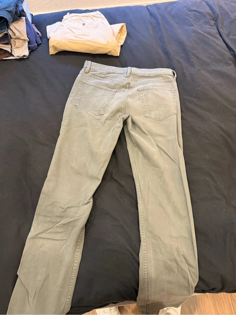 Banana Republic Men's Olive Slimfit pants